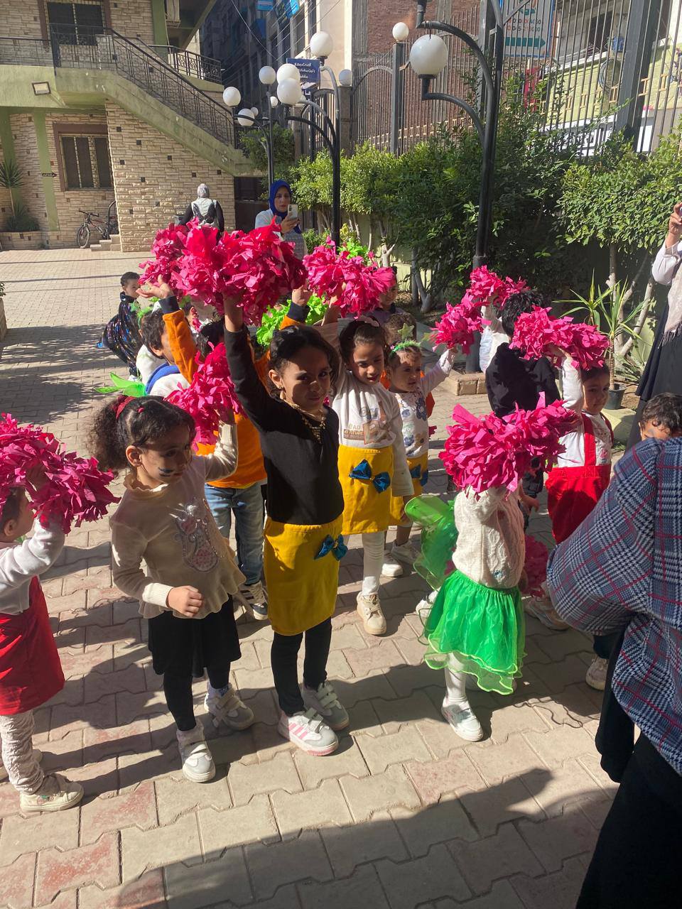 من فاعليات الاحتفال بعيد ميلاد المكتبة